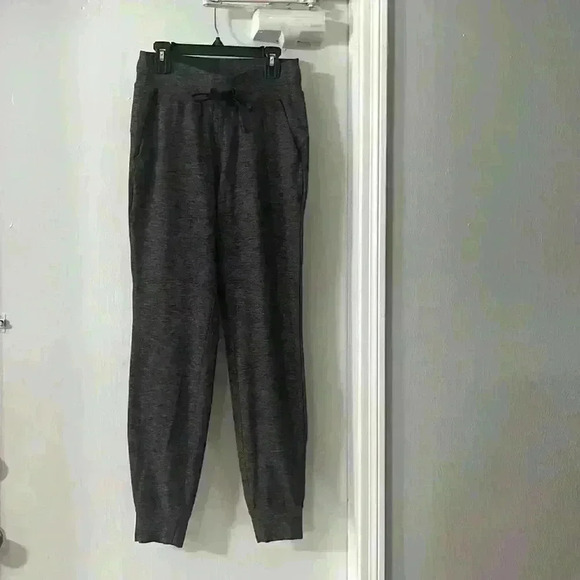 Lululemon women jogger - Picture 6 of 8